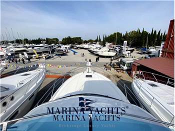 Uniesse Marine 42 Fly