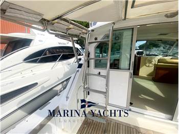 Bertram Yacht 35' Convertible