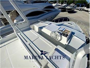 Ferretti Yachts Altura 44