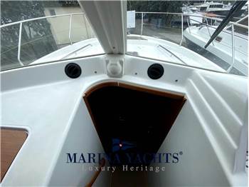 Beneteau Antares 10.80