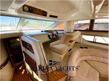 Sealine F44