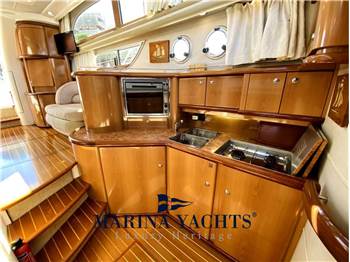 Sealine F44