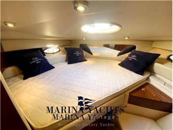 Regal Marine 37