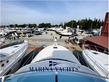 Uniesse Marine 42 Fly