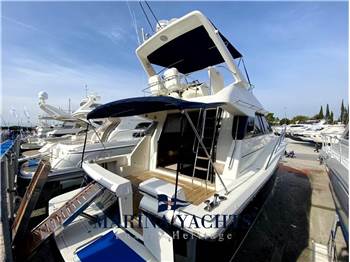 Uniesse Marine 42 Fly