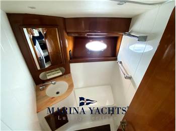 Uniesse Marine 42 Fly