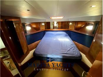 Uniesse Marine 42 Fly