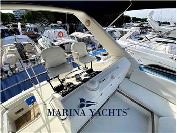 Uniesse Marine 42 Fly