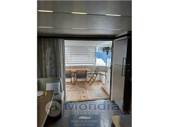 Absolute Navetta 62