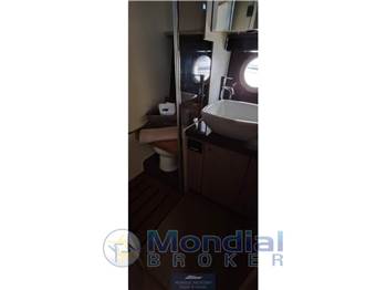 Sessa marine F42 flybridge