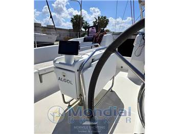 Jeanneau 439