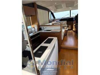 Princess yachts S 62