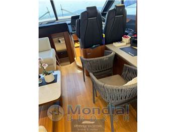 Princess yachts S 62