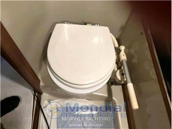 Boston whaler 27 full
