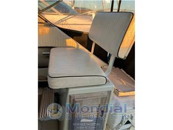 Boston whaler 27 full
