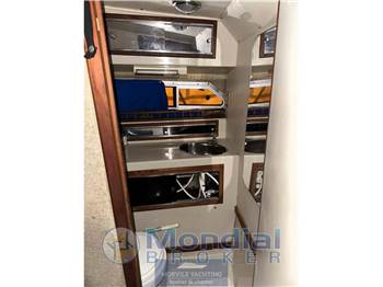 Boston whaler 27 full