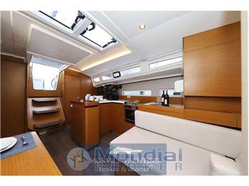 Jeanneau Sun odyssey 410