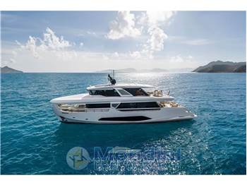 Ferretti - Infiynito 90