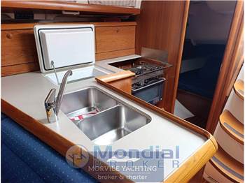 Jeanneau Sun fast 37