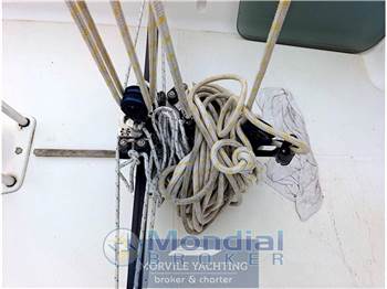 Jeanneau Sun fast 37