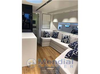 Baia Azzurra 63