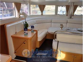 Lagoon 440