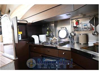 Azimut Az 43s