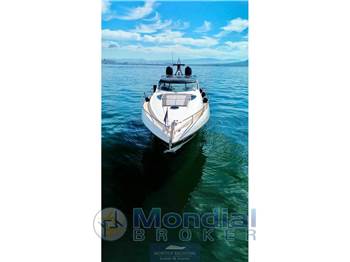 Sunseeker Predator 68