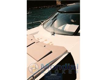 Sunseeker Predator 68