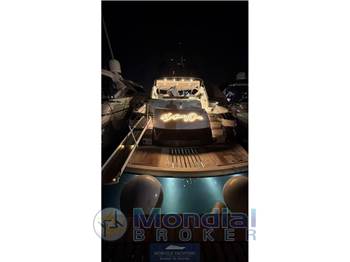 Sunseeker Predator 68
