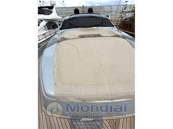 Pershing 80