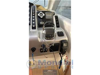 Airon marine 4300 t-top