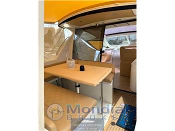 Airon marine 4300 t-top
