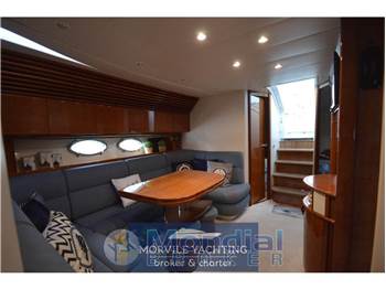 Pershing 52