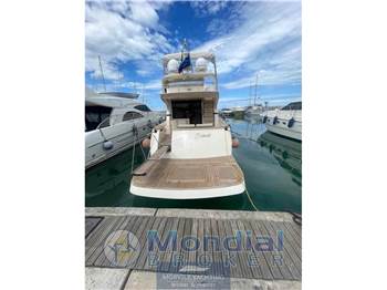 Cayman 50 fly