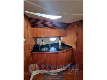 Pershing 52