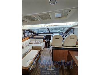 Princess yachts V 62