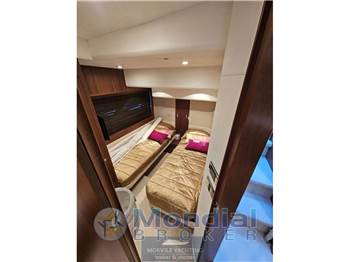 Princess yachts V 62