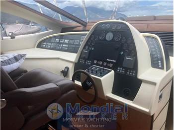 Pershing 76
