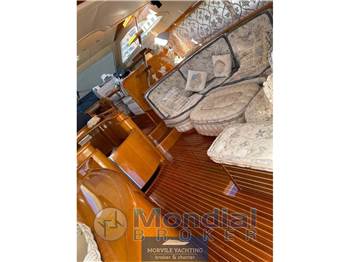 Uniesse 55 my
