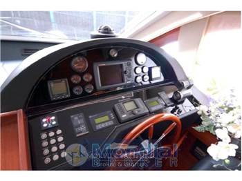Carnevali C68 fly