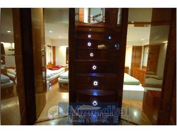 Carnevali C68 fly
