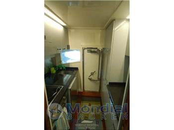 Carnevali C68 fly