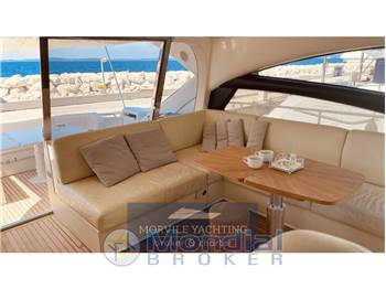 Pershing 62