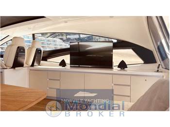 Pershing 62
