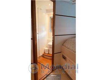 Pershing 62