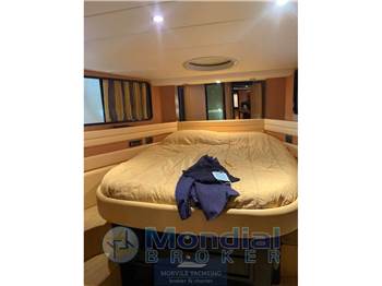 Zen yacht 70