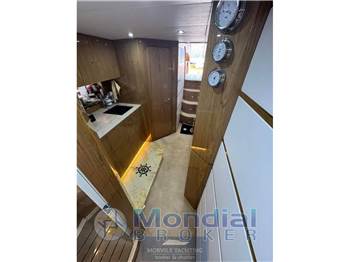 Uniesse marine 48 ht