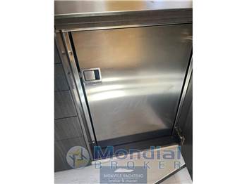 Fiart mare 4 four 44 ht