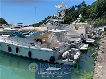 Uniesse 42 open